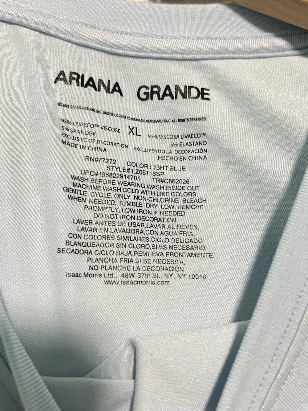 NWT Ariana Grande Women’s 2 Piece Pajama Short Set Light Blue Gray Size XL - Picture 5 of 10